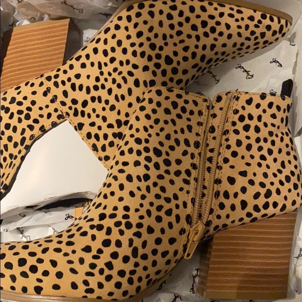 Leopard Booties! 🐆